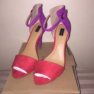 Zara Basic Sandals Red/Purple size 8/39