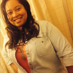 Meet your Posher, Latosha