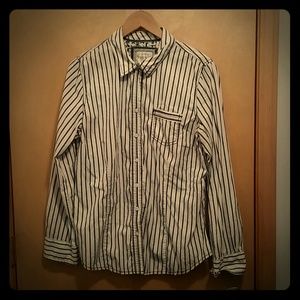 Long sleeve button down collared shirt