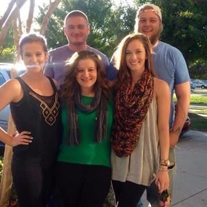 Meet your Posher, Lauren