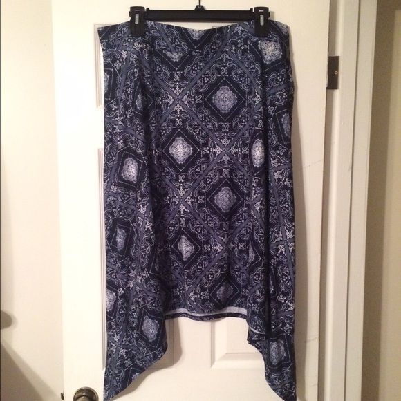 Plus skirt