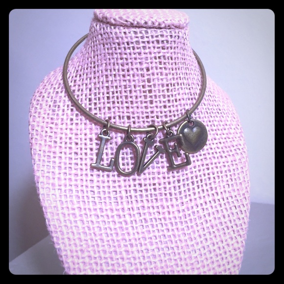 ❌❌SOLD!!❌❌Personalized Charm Bracelet