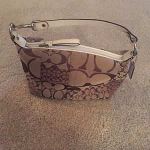 Small AUTHENTIC coach purse with tags!