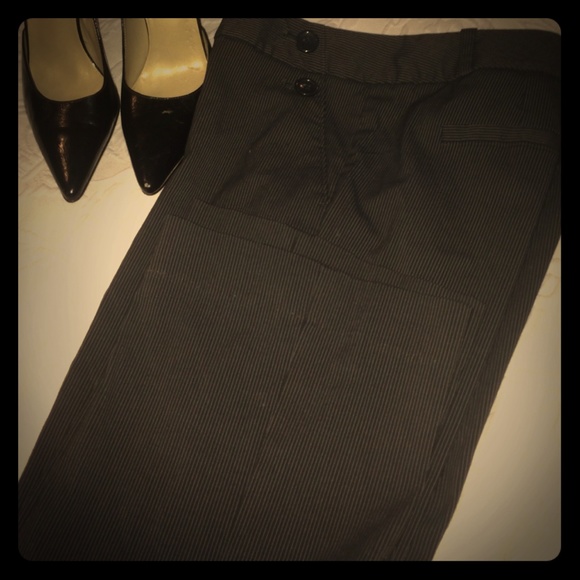 Pin stripe limited dress pant