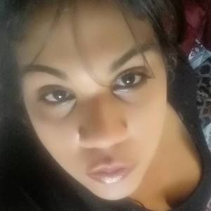 Meet your Posher, Linette