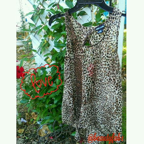 🐆Wet Seal Leopard Print Top🐆
