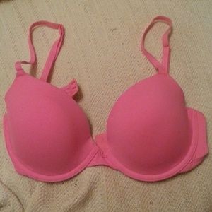 VS hot pink bra