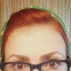 Meet your Posher, Hilary