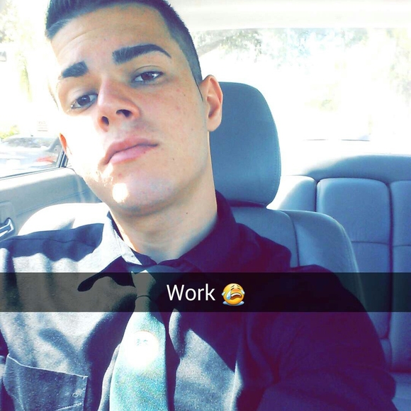 Meet your Posher, Derek - Picture 1 of 1