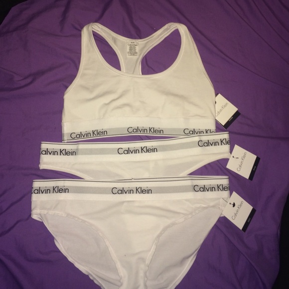 NWT Calvin Klein bralette/thong/bikini set