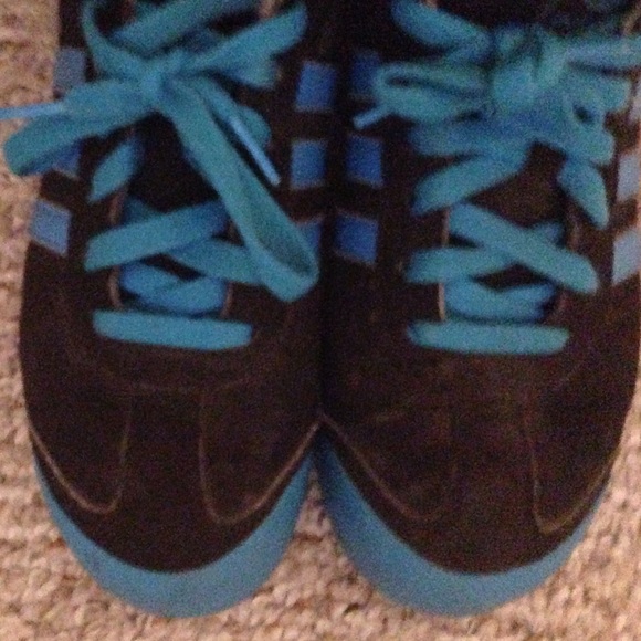 Adidas - Picture 4 of 4