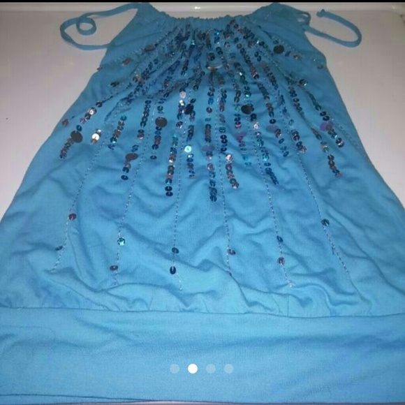 Sequined Halter Top - Picture 2 of 4
