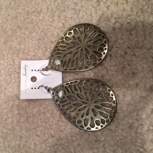 Super cute earrings - Picture 1 of 1