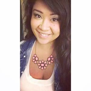 Meet your Posher, Desiree