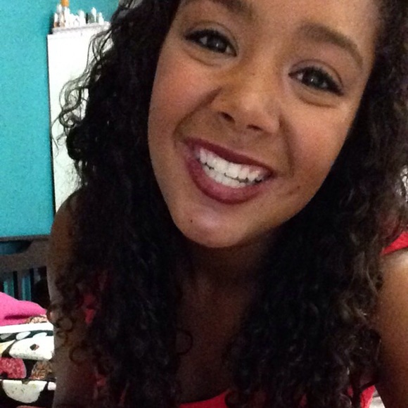 Meet your Posher, Mady - Picture 1 of 1