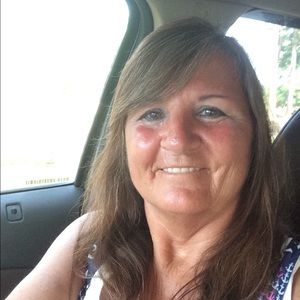 Meet your Posher, Debra