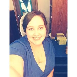 Meet your Posher, Kacie