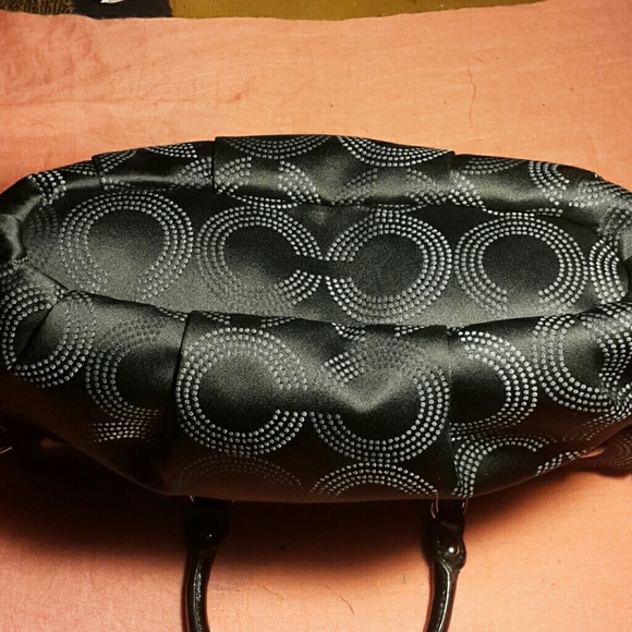 COACH SATCHEL - Picture 3 of 4