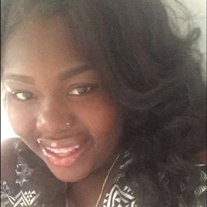 Meet your Posher, Keosha