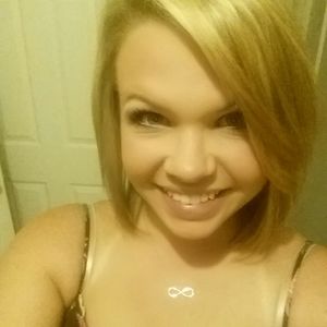 Meet your Posher, Cassandra