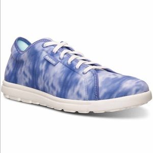 reebok skyscape runaround