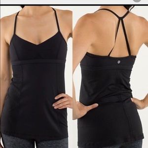 Lulu Bend & Flow Tank. EUC Feminine and Sexy. Sz 4