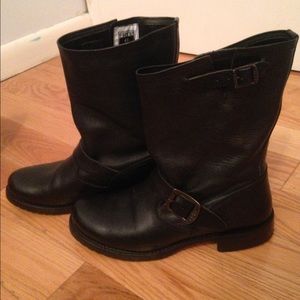Frye Veronica Short Boots