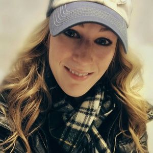 Meet your Posher, Tierra