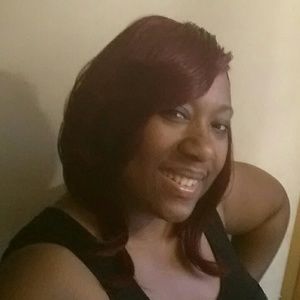 Meet your Posher, Regina