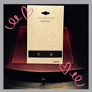 Itsybitsy Sterling Silver Paw Print Earrings