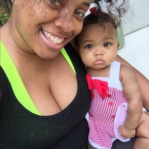 Meet your Posher, Danielle