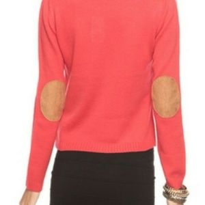 On Hold.Fall sweater with side slits