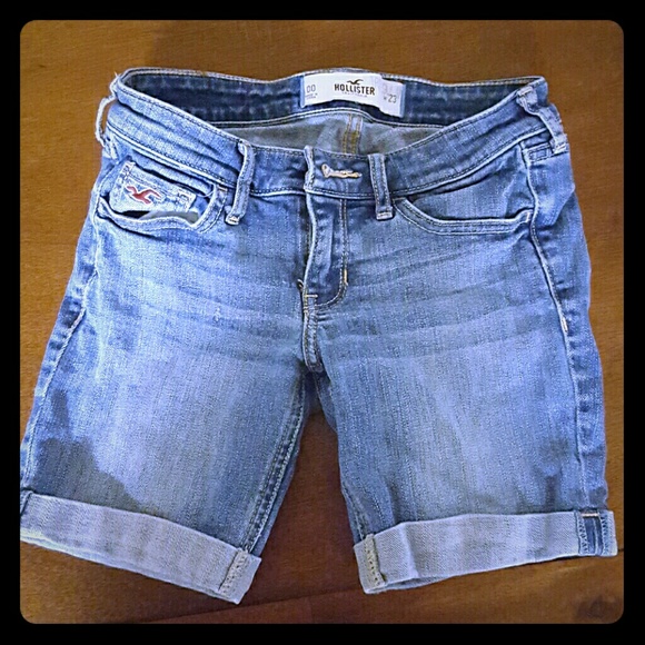 Hollister Bermuda shorts