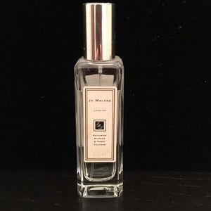Jo Malone nectarine blossom and honey cologne