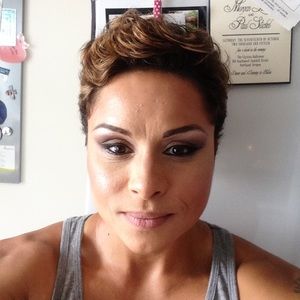 Meet your Posher, Karrisa