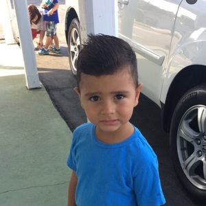 Meet your Posher, Aya