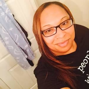 Meet your Posher, Pamela