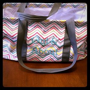 Large utility tote in chevron