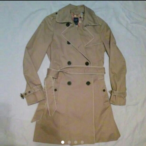 FUN GAP RAINCOAT