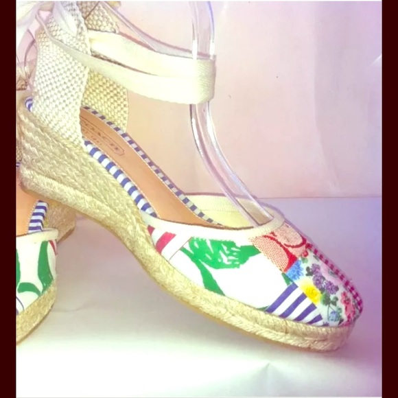 Sold!!!! Coach size 9 Patchwork Espadrilles - Picture 1 of 4