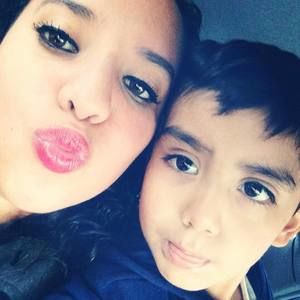 Meet your Posher, Fatima