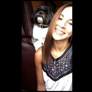 Meet your Posher, Rhiannon