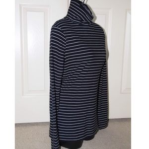 Merona Sweaters - Black and White Striped Stretchy Sweater Turtlenec Merona Sweaters - Black and White Striped Stretchy Sweater Turtlenec