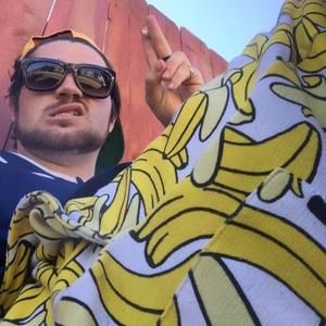 Meet your Posher, Blake