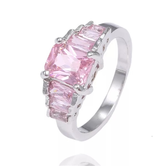 Sterling Silver Pink Topaz SZ 7