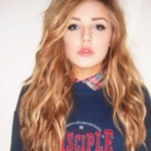 Meet your Posher, Elena