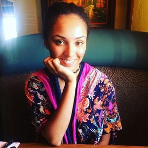 Meet your Posher, Laura