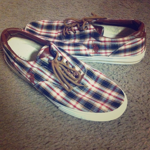 Men's Sz 13 Polo Raulph Lauren shoes.