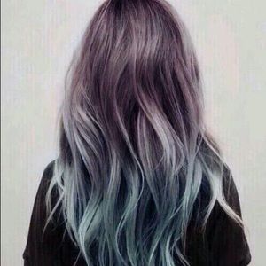 Meet your Posher, Folasade