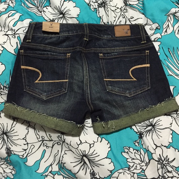 American Eagle Midi Shorts w/ Leather Detail - Picture 2 of 3